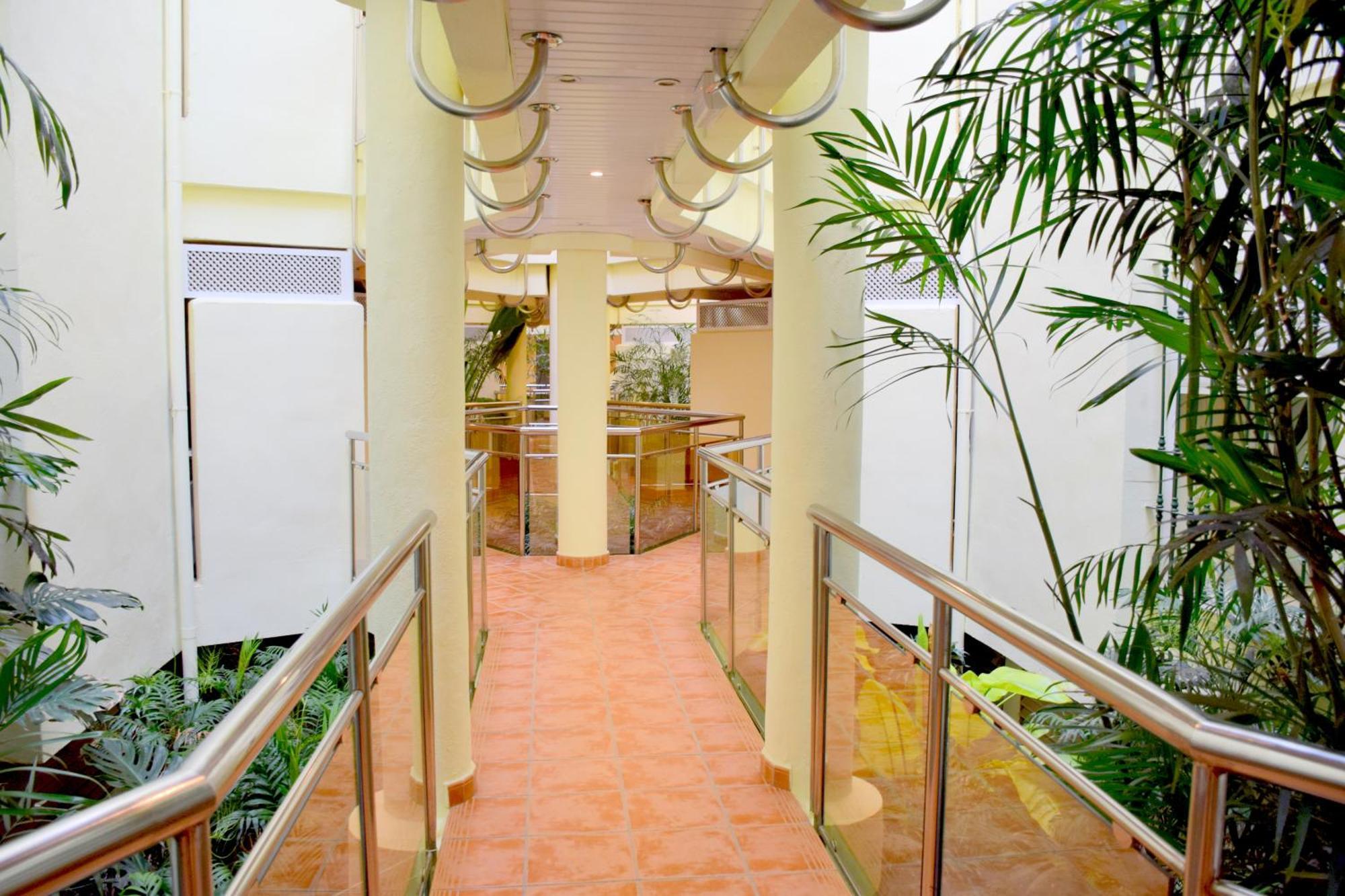 Cozy Corner 2 Bedroom Apartment On New Island Complex In Marina Harbour Benalmadena Luaran gambar